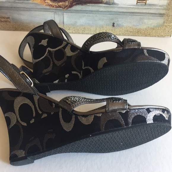 💋Coach Camelia Wedge Heels💋 - Picture 3 of 7